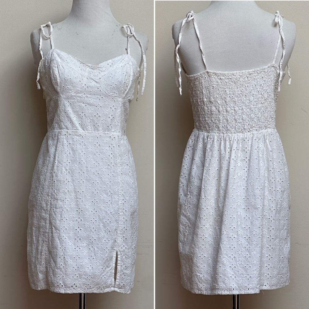 Aéropostale White Eyelet Embroidered Tie Strap Mini Dress – Size Medium NWT